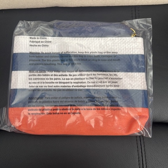 DSW tote and cosmetic’s bag - Picture 3 of 7